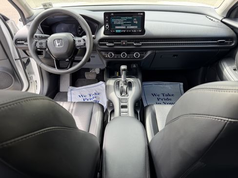 Certified 2024 Honda HR-V EX-L image 16