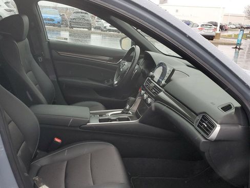 Used 2022 Honda Accord Sport image 30