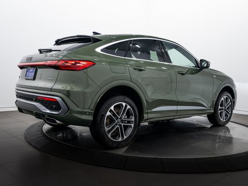 New 2025 Audi Q5 Premium Plus image 4