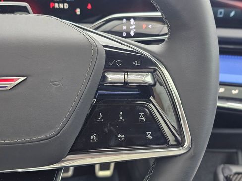 New 2026 Cadillac Optiq V AWD/4WD image 25