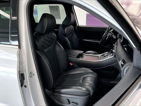 Used 2021 Hyundai Palisade Calligraphy image 12