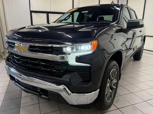 Certified 2023 Chevrolet Silverado 1500 LT AWD/4WD image 10