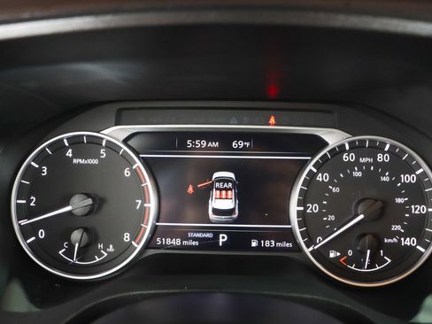 Used 2023 Nissan Rogue SV w/ SV Premium B Package FWD image 15