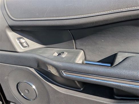 Used 2024 Ford Expedition Max XLT image 37