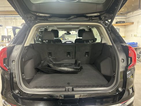 Certified 2022 GMC Terrain Denali w/ LPO, Floor Liner Package image 28