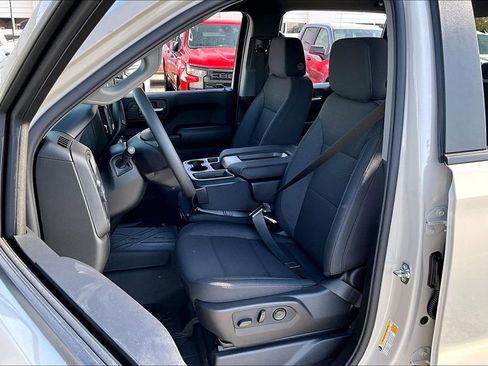 New 2026 Chevrolet Silverado 1500 Custom image 9