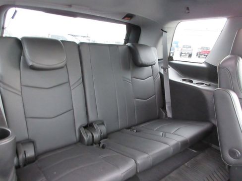 Used 2019 Cadillac Escalade Premium Luxury AWD/4WD image 30
