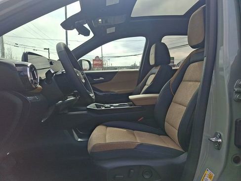 Certified 2026 Chevrolet Equinox ACTIV w/ Convenience Package III image 13