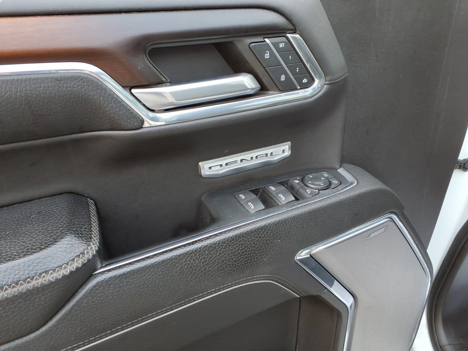 Used 2024 GMC Sierra 1500 Denali w/ Technology Package AWD/4WD image 15