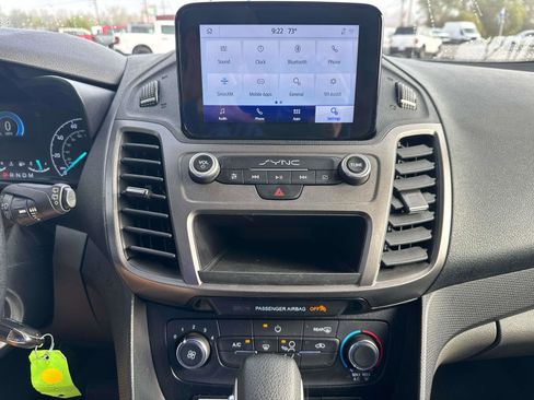 Used 2022 Ford Transit Connect XL image 24