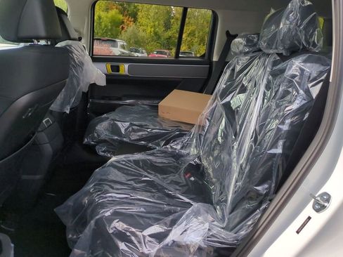 New 2026 Hyundai Santa Fe SE image 23