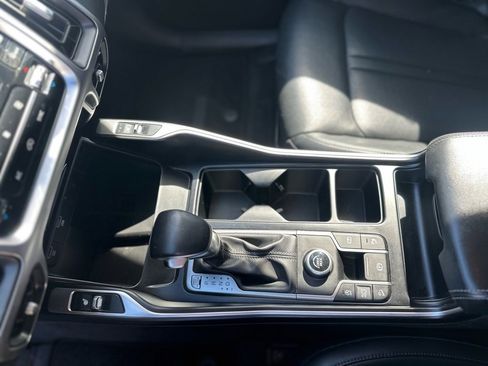 Used 2021 Kia Sorento EX image 23