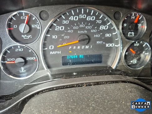 Certified 2024 Chevrolet Express 2500 w/ Driver Convenience Package image 20