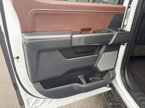 Certified 2022 Ford F150 Lariat w/ Equipment Group 502A High image 14