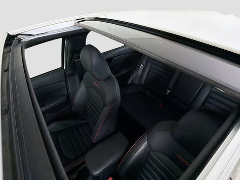Used 2023 Kia Forte GT w/ GT2 Package FWD image 17