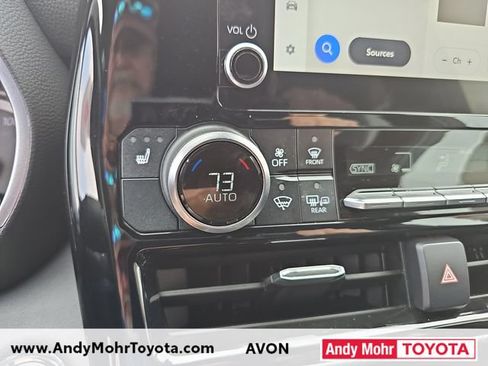 Used 2023 Toyota Highlander XSE AWD/4WD image 21