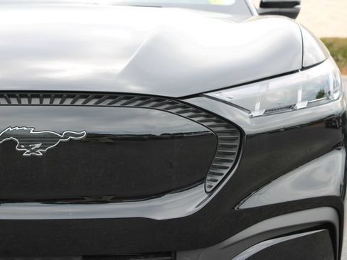 New 2026 Ford Mustang Mach-E Select w/ Comfort Package Lite RWD image 22