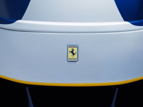 Used 2022 Ferrari SF90 Stradale AWD/4WD image 36