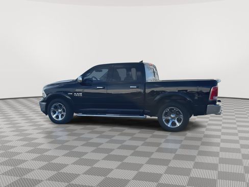 Used 2013 RAM 1500 Laramie w/ Convenience Group image 6