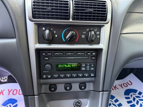 Used 2004 Ford Mustang Mach 1 RWD image 46
