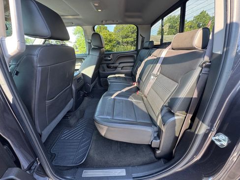 Used 2016 GMC Sierra 3500 Denali w/ Duramax Plus Package image 17