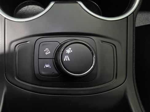 Used 2021 GMC Terrain SLE image 35