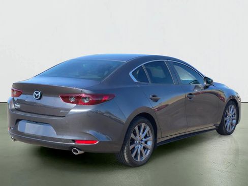 Used 2019 MAZDA MAZDA3 Sedan w/ Select Package FWD image 6