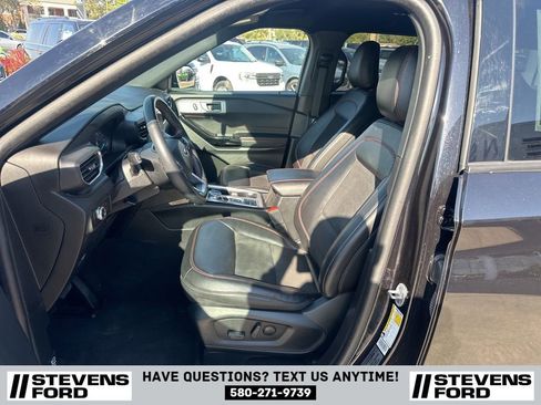 Used 2023 Ford Explorer ST-Line w/ Class IV Trailer Tow Package image 11