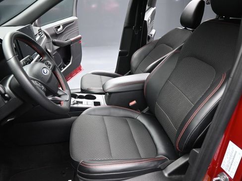 Used 2023 Ford Escape ST-Line w/ Tech Pack #1 FWD image 10