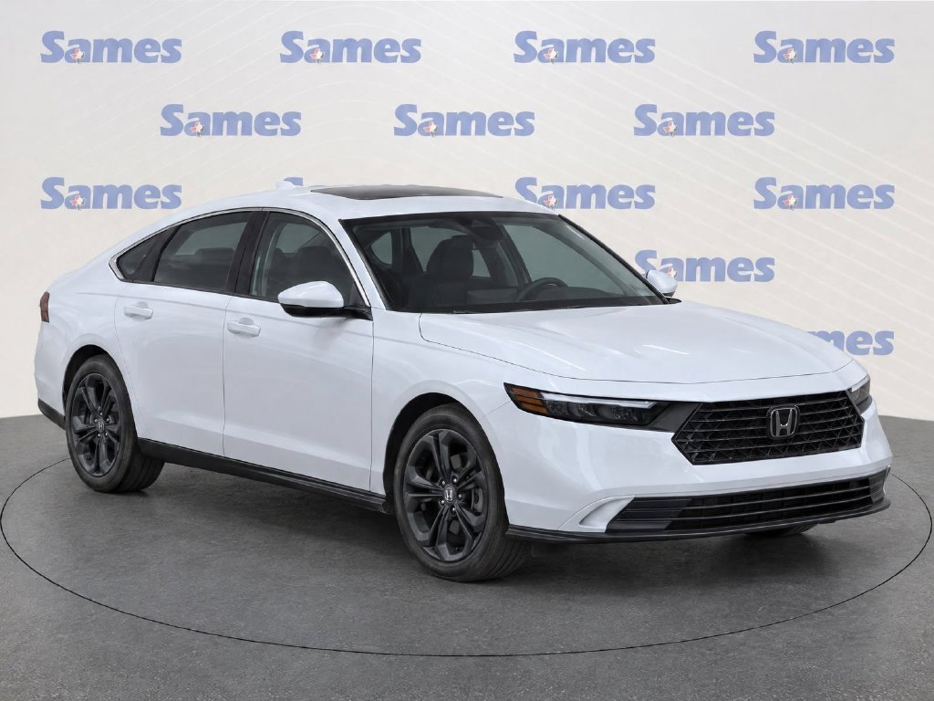 Used 2023 Honda Accord EX image 1