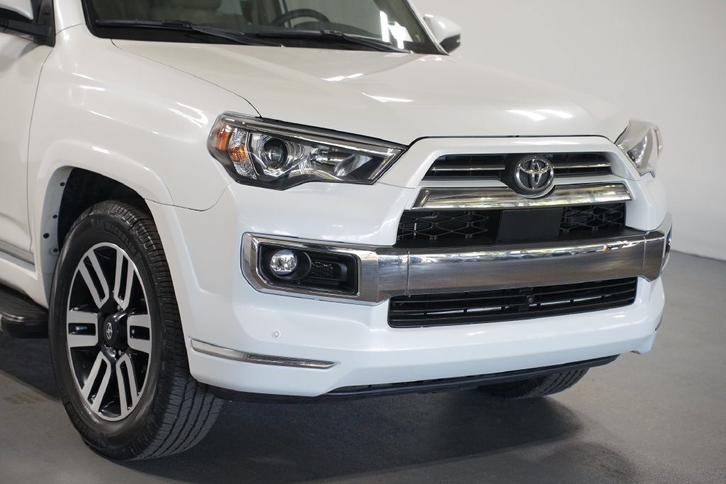 Certified 2023 Toyota 4Runner Limited AWD/4WD image 4