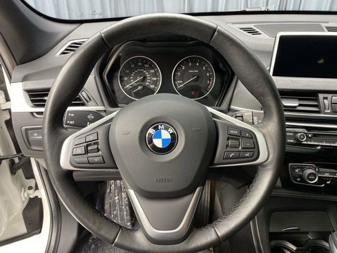 Used 2017 BMW X1 xDrive28i image 17