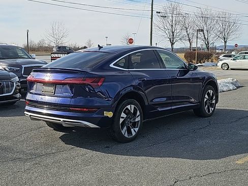 Used 2022 Audi e-tron Prestige w/ Prestige Package image 12