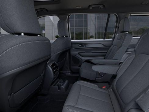 New 2025 Jeep Grand Cherokee L Laredo w/ Luxury Tech Group I image 23