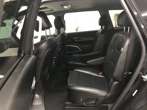 Used 2024 Kia Telluride S w/ S Sunroof Package image 26