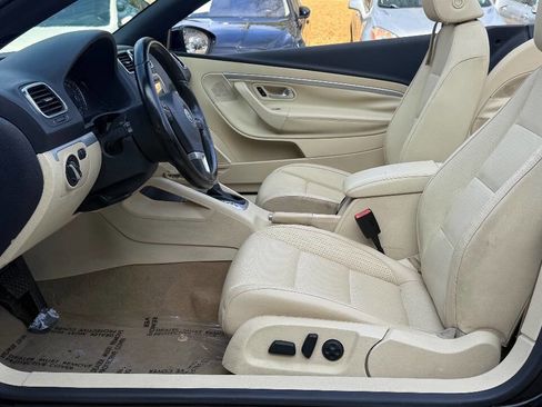 Used 2012 Volkswagen Eos Komfort image 32