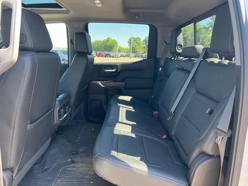 Used 2022 GMC Sierra 1500 Denali w/ Driver Alert Package II AWD/4WD image 18