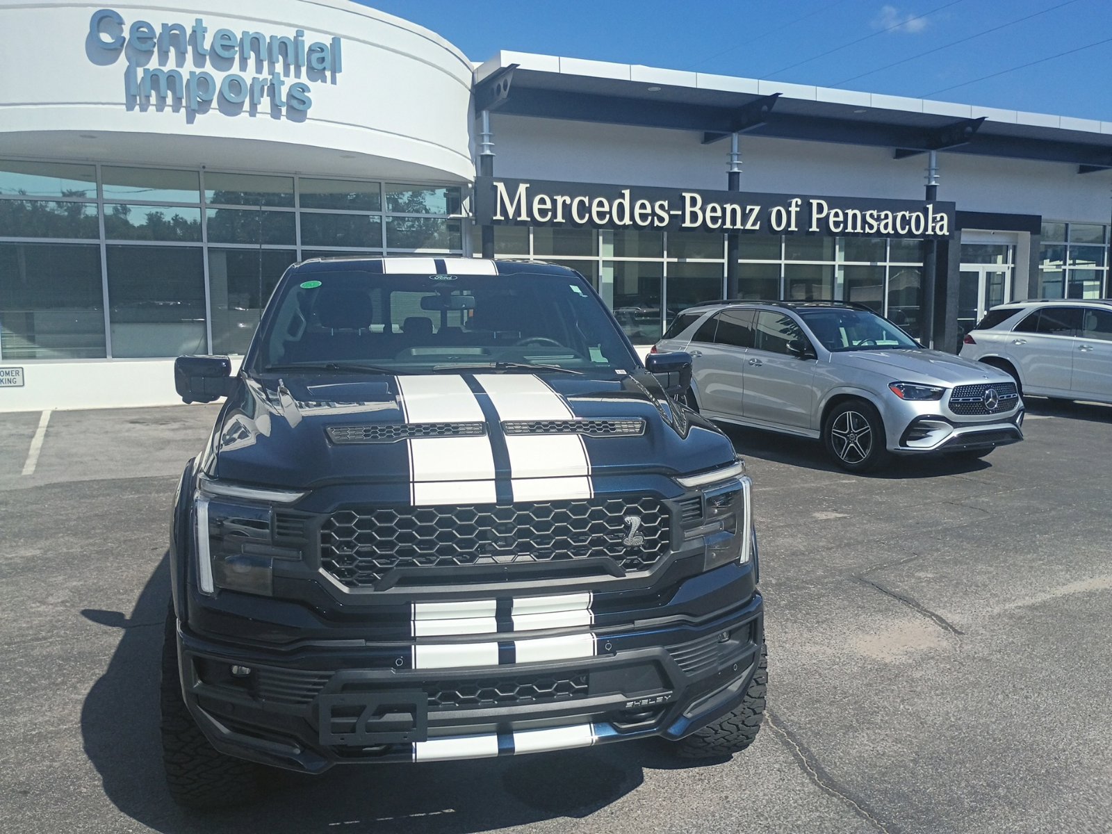 Used 2025 Ford F150 Lariat w/ Equipment Group 502A High AWD/4WD image 1