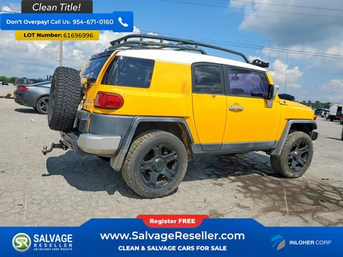 Used 2007 Toyota FJ Cruiser 4WD w/ Upgrade Pkg 1 image 4