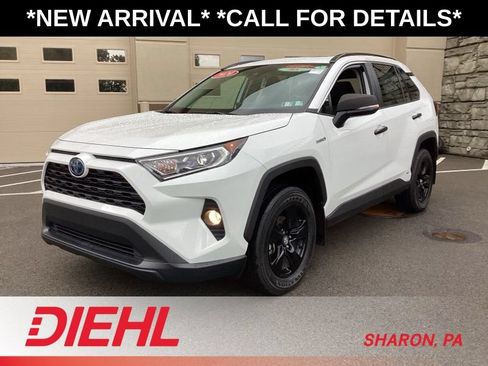 Used 2020 Toyota RAV4 XLE w/ Convenience Package AWD/4WD image 4