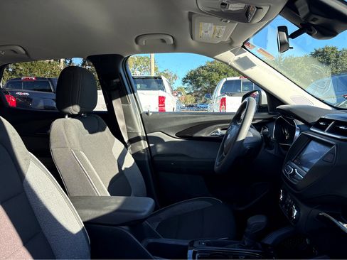 Used 2023 Chevrolet TrailBlazer LT image 10