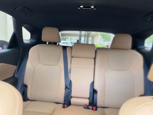 Used 2025 Lexus RX 350 Premium FWD image 17