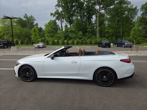 New 2026 Mercedes-Benz CLE 450 4MATIC Cabriolet image 6
