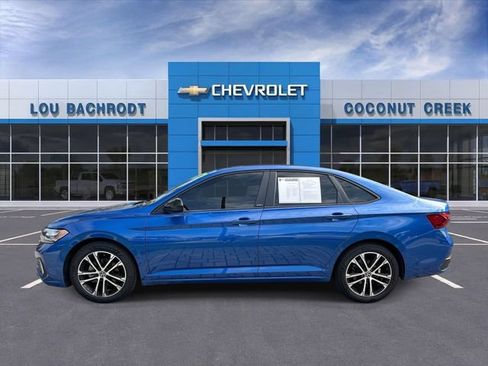 Used 2024 Volkswagen Jetta Sport FWD image 5