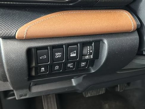 Used 2019 Subaru Forester Touring AWD/4WD image 19