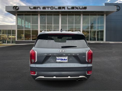 Used 2022 Hyundai Palisade Calligraphy image 4