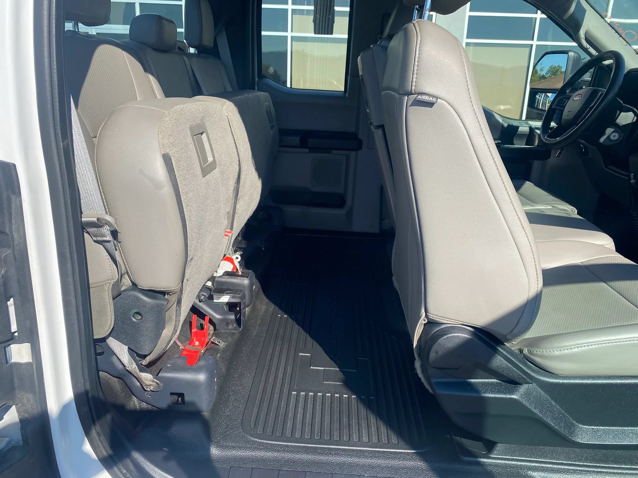 Used 2017 Ford F250 XL w/ Power Equipment Group AWD/4WD image 28