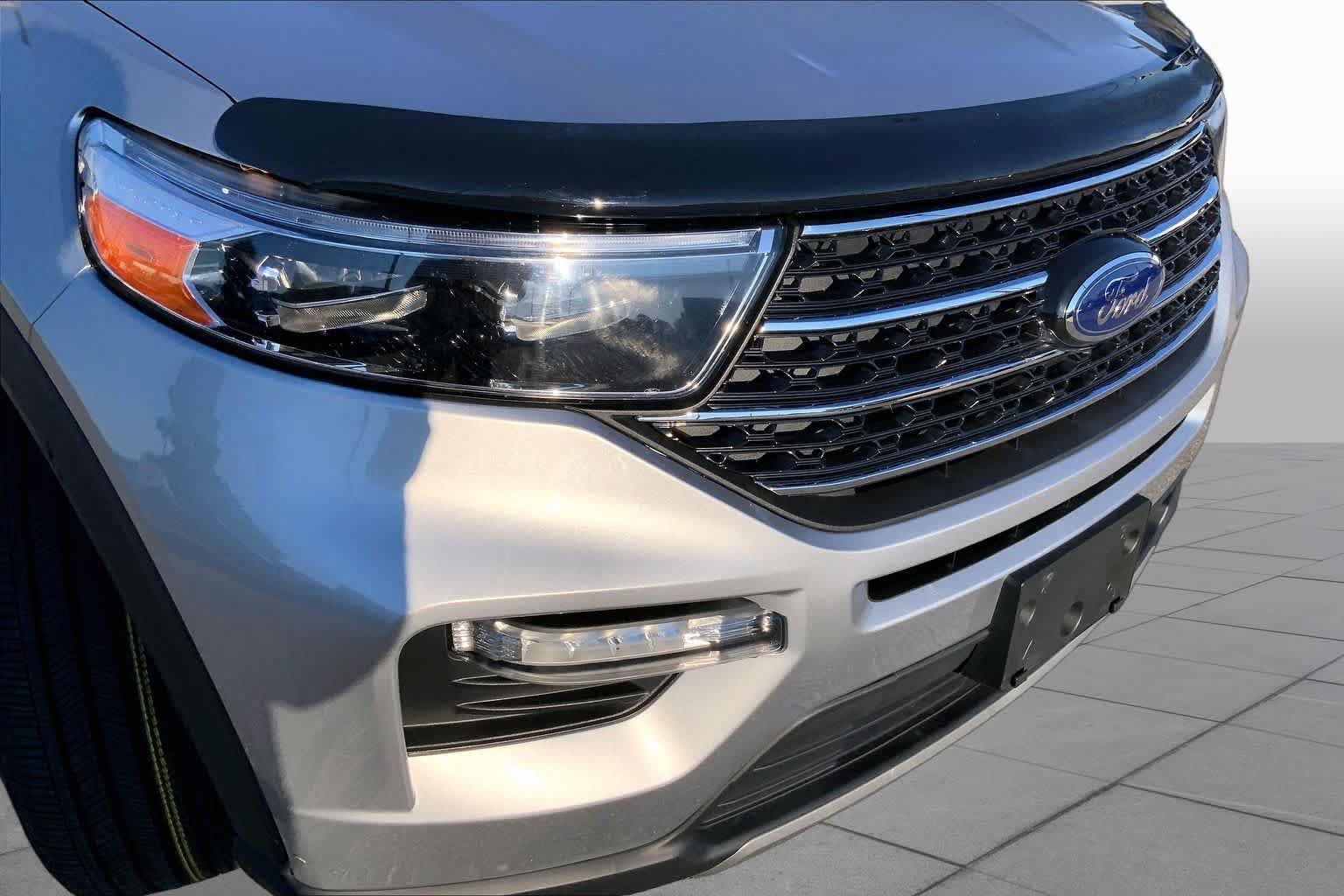 Certified 2022 Ford Explorer XLT w/ Equipment Group 202A RWD image 29
