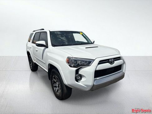 Used 2023 Toyota 4Runner TRD Off-Road Premium w/ Moonroof Package image 5