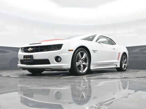 Used 2012 Chevrolet Camaro SS w/ RS Package image 25
